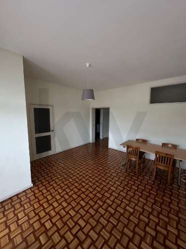 Apartamento paraT2 para Arrendamento