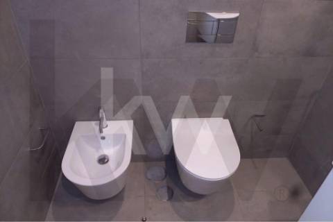 T1 para rendimento na Rua Sousa Aroso. No Litoral Living, Condomínio Fechado em Matosinhos Sul