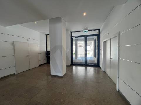 Apartamento T3 com vista fantástica sobre rio Douro