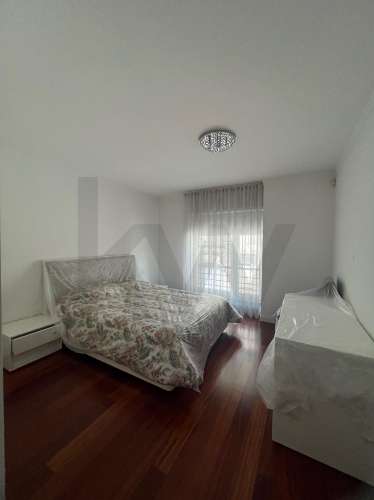 Apartamento T3 com vista fantástica sobre rio Douro