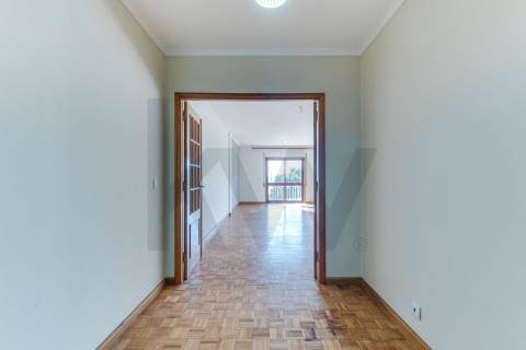 Apartamento T3 - Baguim do Monte – Excelente oportunidade!