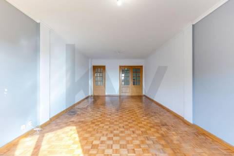 Apartamento T3 - Baguim do Monte – Excelente oportunidade!