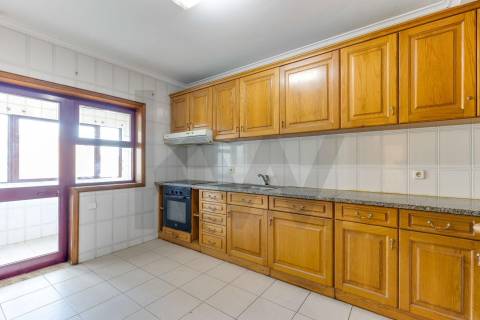 Apartamento T3 - Baguim do Monte – Excelente oportunidade!