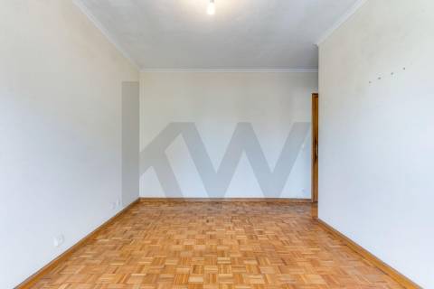 Apartamento T3 - Baguim do Monte – Excelente oportunidade!