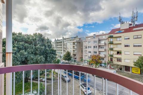 Apartamento T3 - Baguim do Monte – Excelente oportunidade!