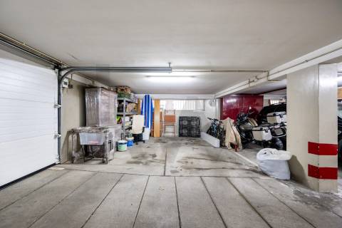 Apartamento T4 Triplex na Foz do Douro com Vista Mar e Terraços – 50m da Avenida Brasil