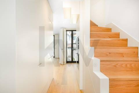 Apartamento T2 no Centro do Porto - frente ao Hospital Santo António