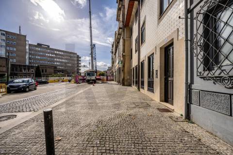 Apartamento T2 Qualidade superior no Centro em frente ao Hospital Santo António