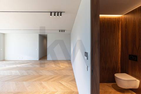 Apartamento T3 - Condomínio Privado Casal de Passos - Nevogilde - Foz do Douro - Porto 