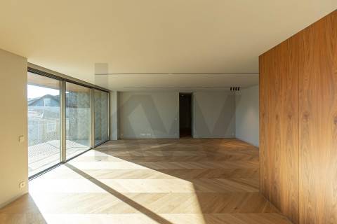 Apartamento T3 - Condomínio Privado Casal de Passos - Nevogilde - Foz do Douro - Porto 