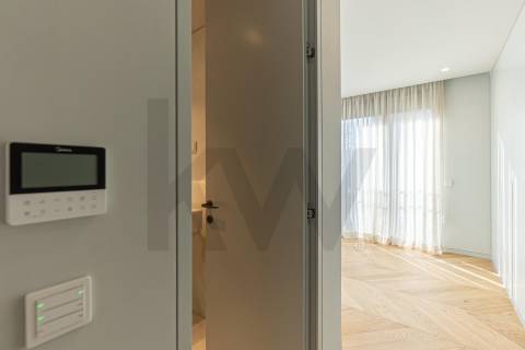 Apartamento T3 - Condomínio Privado Casal de Passos - Nevogilde - Foz do Douro - Porto 