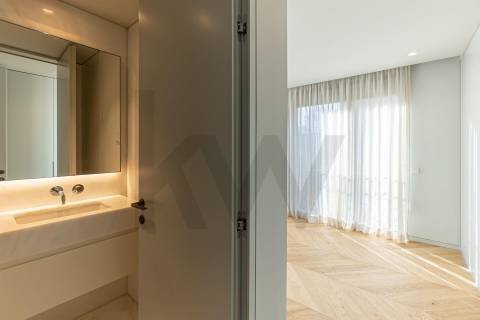 Apartamento T3 - Condomínio Privado Casal de Passos - Nevogilde - Foz do Douro - Porto 