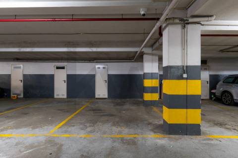 ✨ Apartamento T2 Como Novo | Condomínio Fechado com Piscina Aquecida | Trelazé Village Private✨