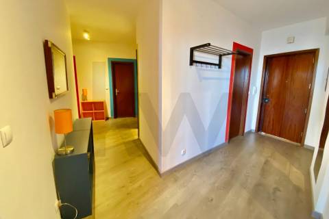 Apartamento T3 com Vistas Mar na Póvoa de Varzim