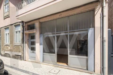 Loja Para Comércio ou Armazém - Centro Histórico de Matosinhos