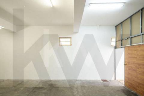 Loja Para Comércio ou Armazém - Centro Histórico de Matosinhos