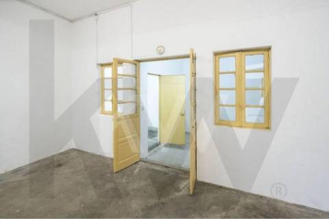 Loja Para Comércio ou Armazém - Centro Histórico de Matosinhos