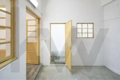 Loja Para Comércio ou Armazém - Centro Histórico de Matosinhos