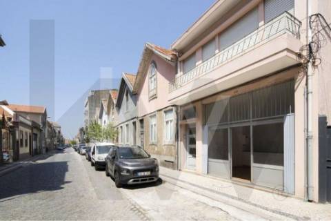 Loja Para Comércio ou Armazém - Centro Histórico de Matosinhos