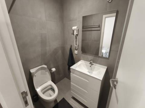 Moradia T4+1 com jardim junto à Areosa