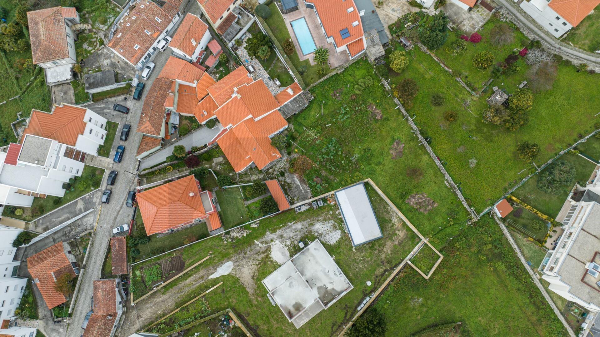 Moradia para restauro em Vila Praia de Âncora