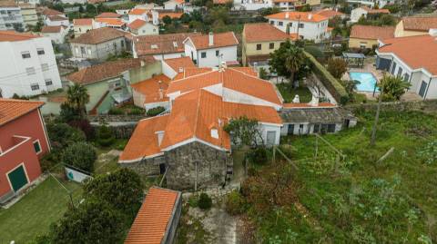 Moradia para restauro em Vila Praia de Âncora
