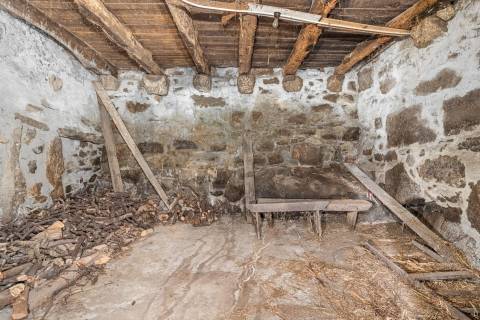 Moradia para restauro em Vila Praia de Âncora