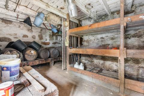 Moradia para restauro em Vila Praia de Âncora