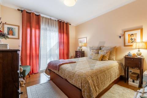 Apartamento T3 com terraço privativo em Viana do Castelo