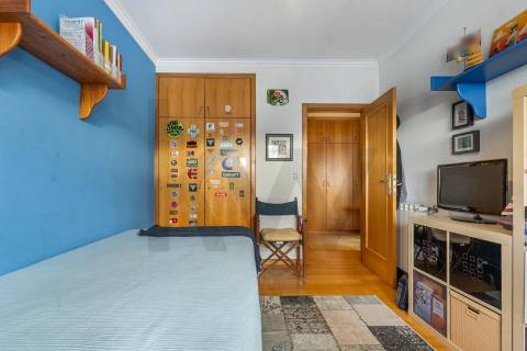 Apartamento T3 com terraço privativo em Viana do Castelo