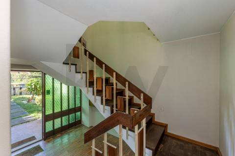 Moradia em Terreno de 1210 m2 - Arcozelo, Granja, Vila Nova de Gaia