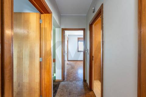 Moradia em Terreno de 1210 m2 - Arcozelo, Granja, Vila Nova de Gaia