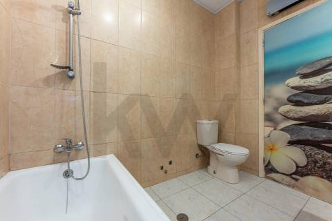 Moradia em Terreno de 1210 m2 - Arcozelo, Granja, Vila Nova de Gaia