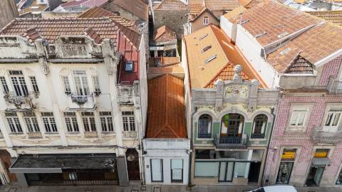 Prédio com Projeto Aprovado na Zona Histórica de Matosinhos na Rua Brito Capelo