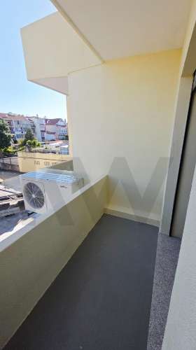 T2 Renovado e Mobilado em Paranhos | Junto ao Metro e Polo Universitário