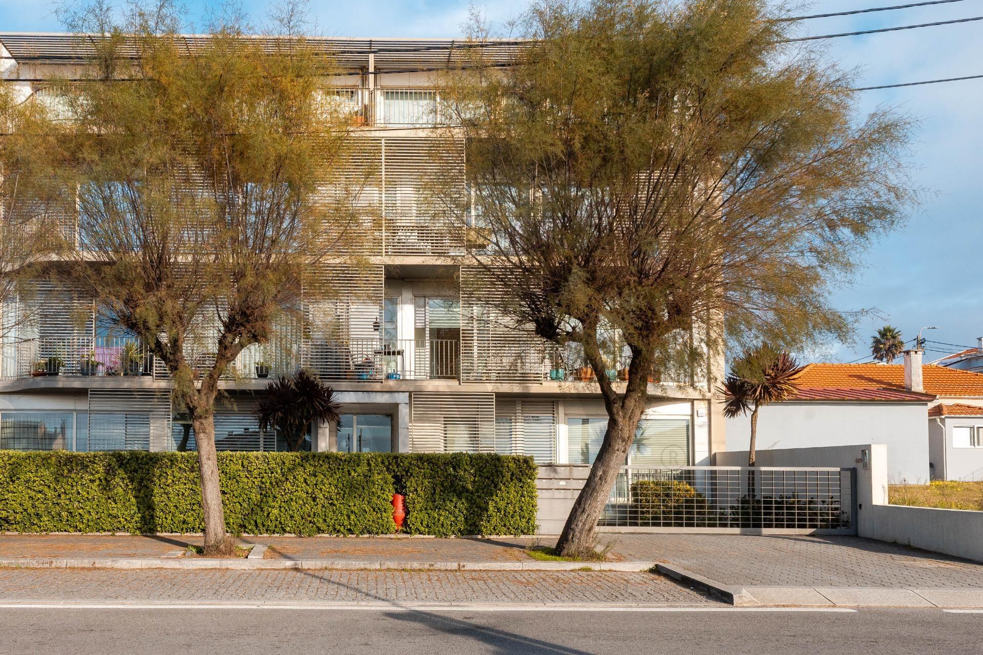 Apartamento T3 Penthouse com Vista Direta de Mar em São Félix da Marinha
