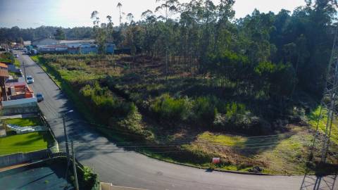 Terreno de 5.898m² em Rio Meão – Oportunidade para Construtores - PIP em aprovação