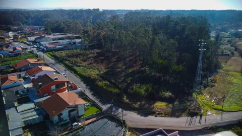 Terreno de 5.898m² em Rio Meão – Oportunidade para Construtores - PIP em aprovação