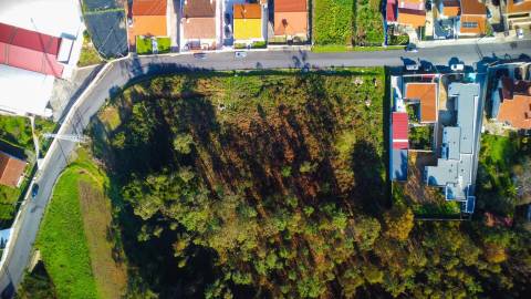 Terreno de 5.898m² em Rio Meão – Oportunidade para Construtores - PIP em aprovação