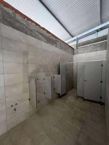 Armazém Totalmente Remodelado, como novo, Prior velho a 5 m do Aeroprto internacional de Lisboa