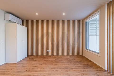 T1+1 Moderno com Acabamentos Premium e Layout Funcional