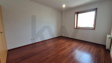 Arrendamento T2 Exclusivo em Edifício de Referência no Aviz