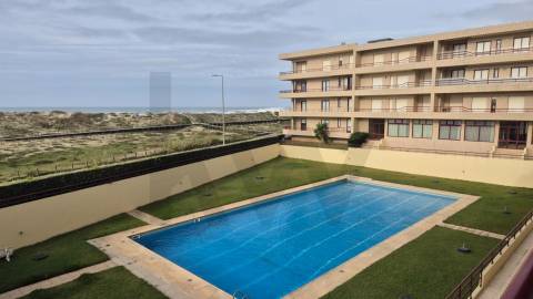 Exclusivo T3 em Mindelo mobilado: Vista Mar, Condomínio Fechado e Piscina