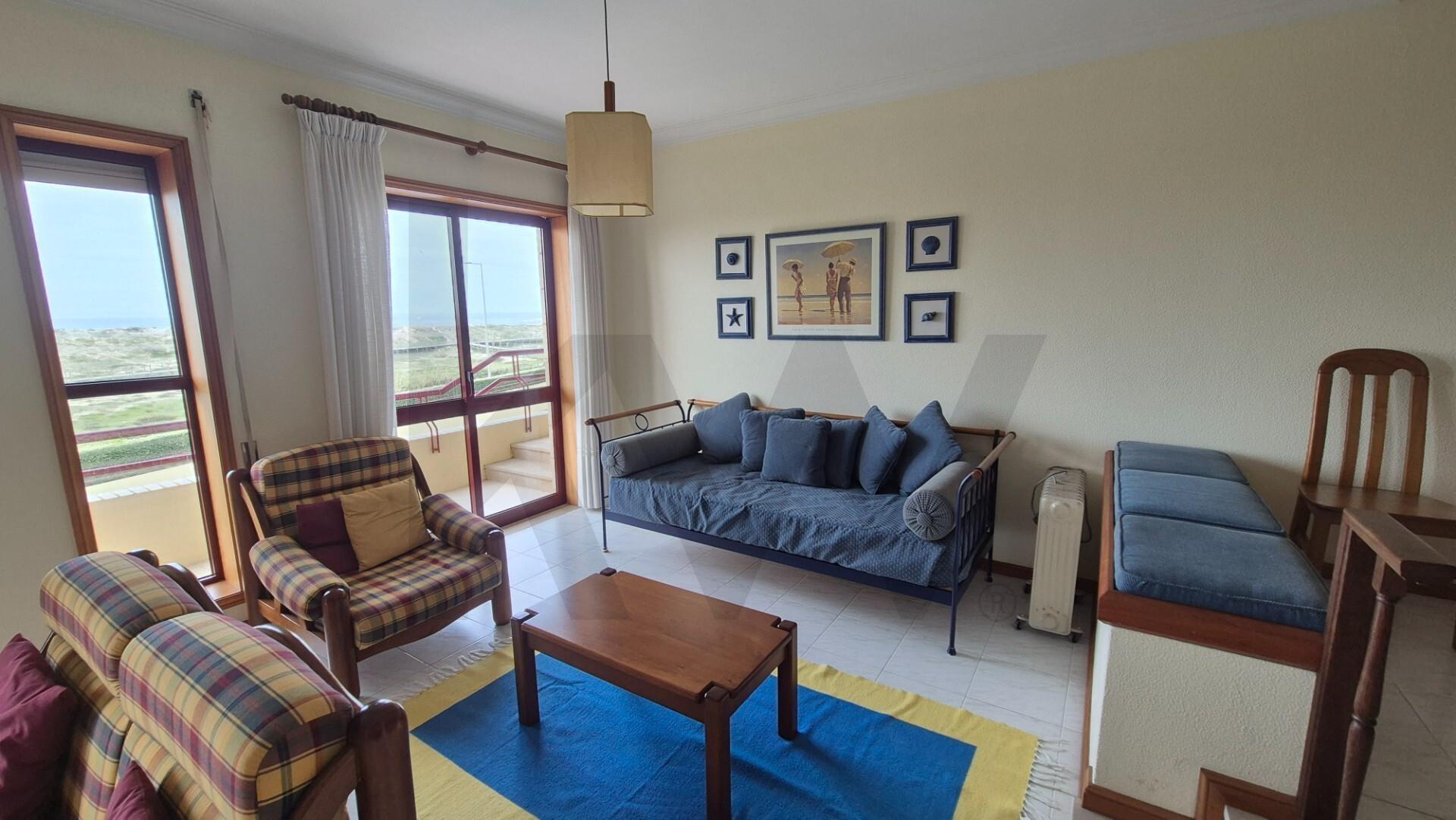 Exclusivo T3 em Mindelo mobilado: Vista Mar, Condomínio Fechado e Piscina