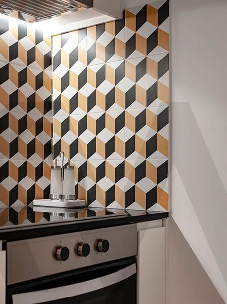 Prédio 7 apartamentos em Propriedade Horizontal Elevada Qualidade com Licença AL