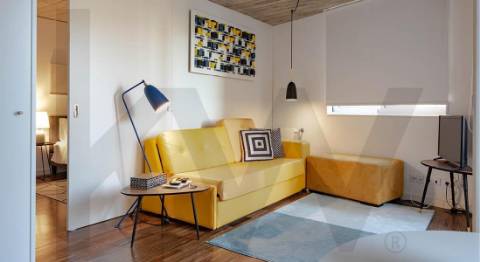 Prédio 7 apartamentos em Propriedade Horizontal Elevada Qualidade com Licença AL