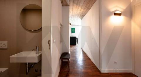 Prédio 7 apartamentos em Propriedade Horizontal Elevada Qualidade com Licença AL