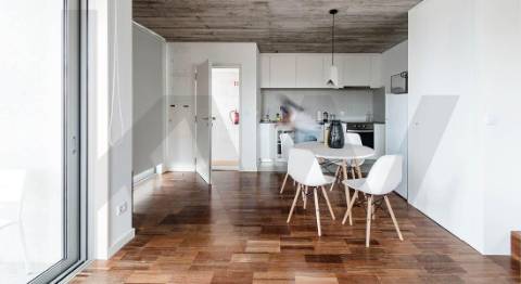 Prédio 7 apartamentos em Propriedade Horizontal Elevada Qualidade com Licença AL