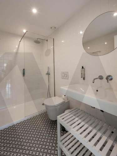 Prédio 7 apartamentos em Propriedade Horizontal Elevada Qualidade com Licença AL