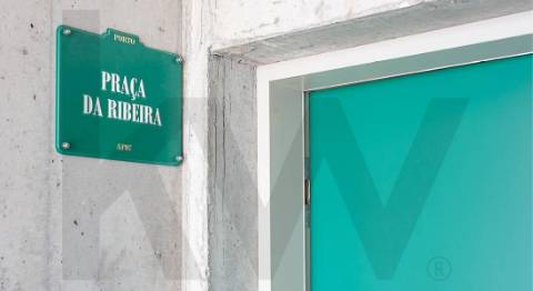 Prédio 7 apartamentos em Propriedade Horizontal Elevada Qualidade com Licença AL